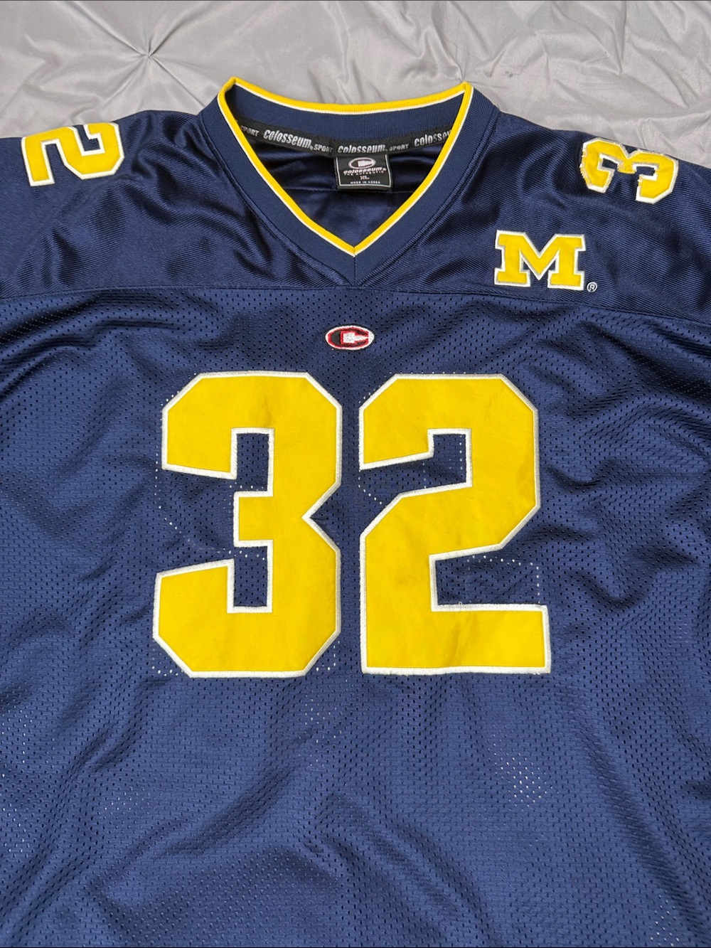 Colosseum Navy & Yellow University of Michigan #32 Football Jersey - XL